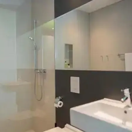 Apartment Zentral Parkplatz Kueche Fitnessraum Leipzig